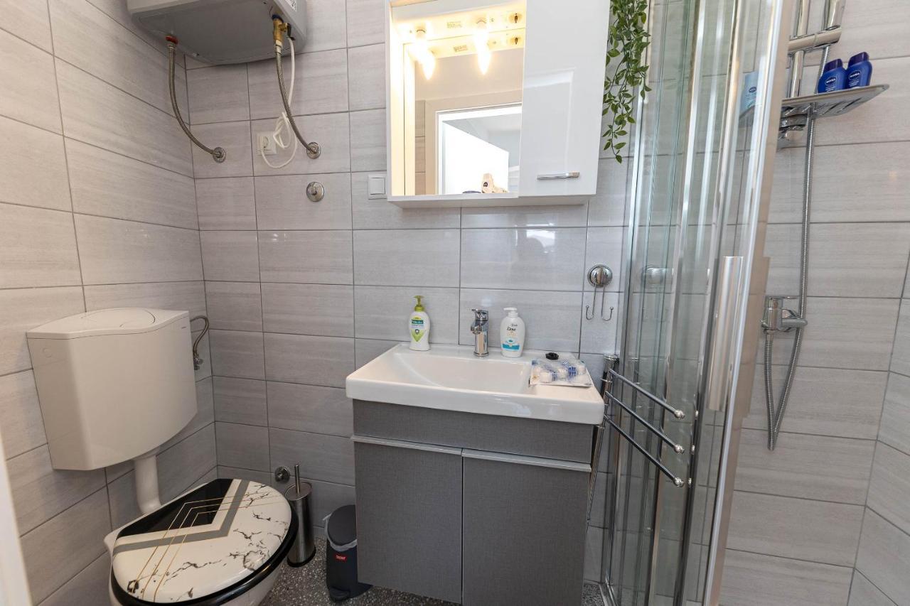קריקווניצה Apartmani Kaiserin מראה חיצוני תמונה