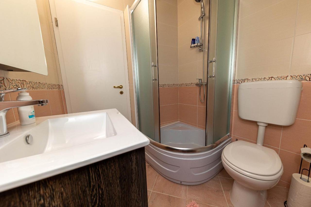 קריקווניצה Apartmani Kaiserin מראה חיצוני תמונה